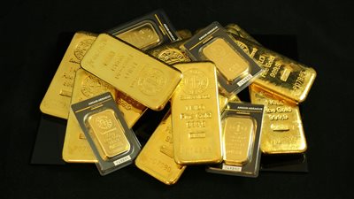 تراجع طفيف في أسعار الذهب عالميًا مع استقرار الأوقية وسعره في مصر ليوم 2 مايو 2026