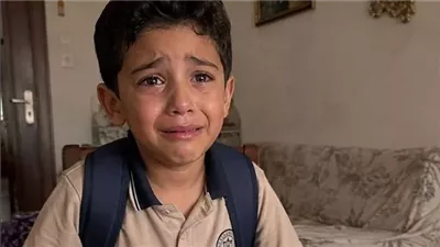ابن اخويا كان بيزورني كل اسبوع