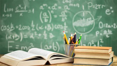 وزارة التربية تدرس تقليص المناهج الدراسية بنسبة 20%.