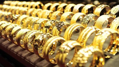 سعر الذهب يتراجع 130 جنيهًا عقب توقف الحرب