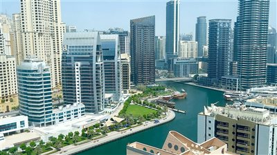 الإمارات تستهدف قطاع البلوك تشين كأكبر قطاع صناعي خلال خمس سنوات في إطار تنويع اقتصادي واسع 